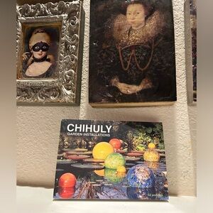 Chihuly Garden Installations Postcard Set: Set‎ of 32 Postcards New